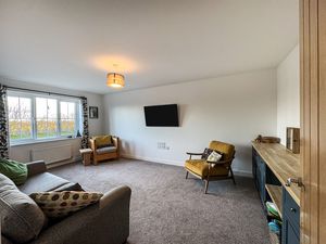 Photo 19- click for photo gallery